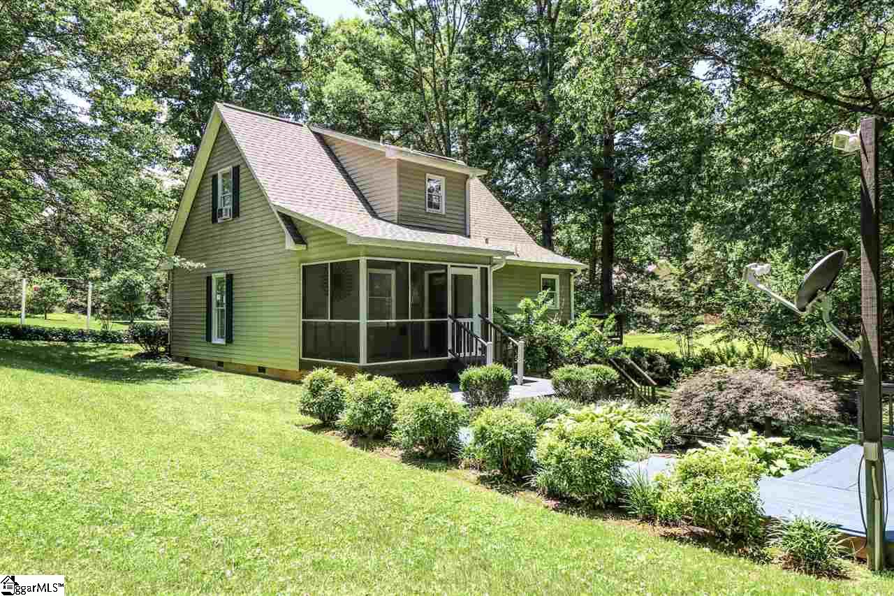 212 Cox Ridge Court Travelers Rest, SC 29690 - Photo 3 of 28 Gallery Image 3