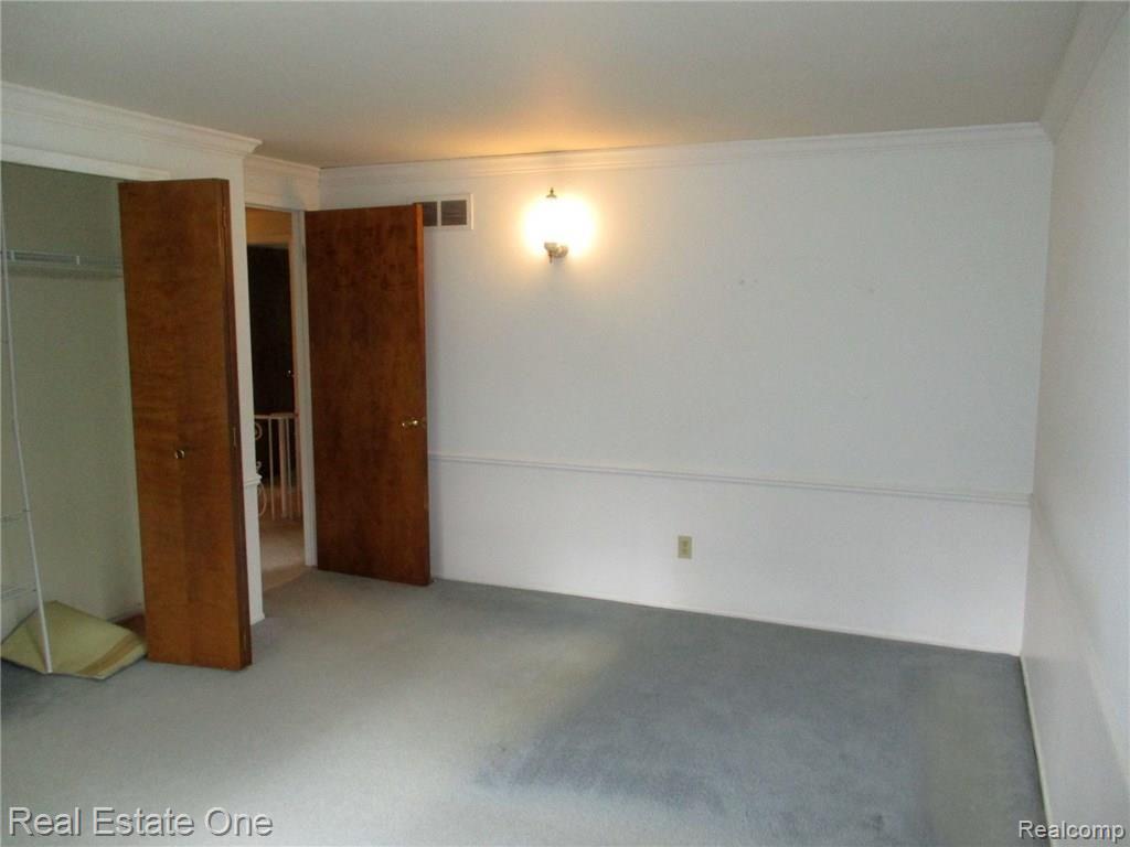1228 Green Ridge Road Rochester, MI 48309 - Photo 26 of 50 IMG_0807.jpg