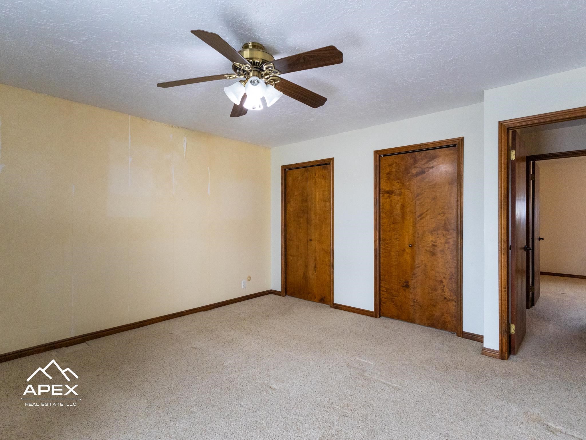 155 Spring Brook Drive Evanston, WY 82930 - Photo 15 of 34