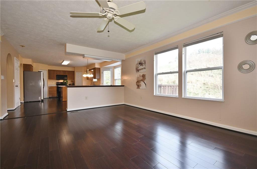 3010 Meyeridge Road Pittsburgh, PA 15209 - Photo 11 of 25 Gallery Image 11