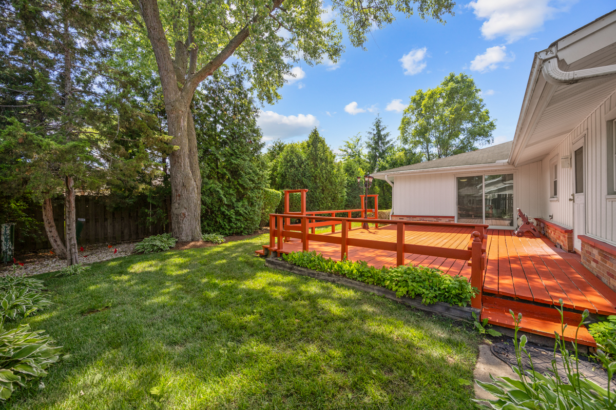 79 Eden Road Elk Grove Village, IL 60007 - Photo 25 of 26