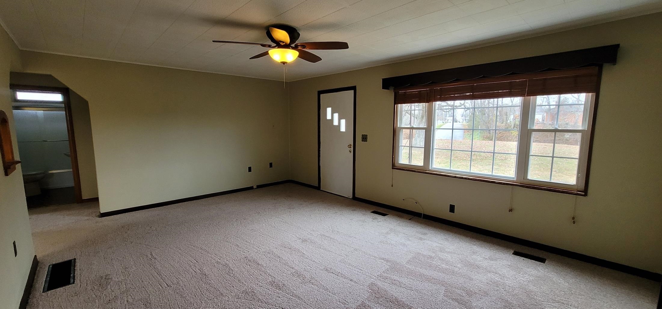2014 Caroline Road Flatwoods, KY 41139 - Photo 5 of 32