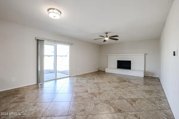 $2,395 | 1604 East Verlea Drive, Tempe, AZ 85282