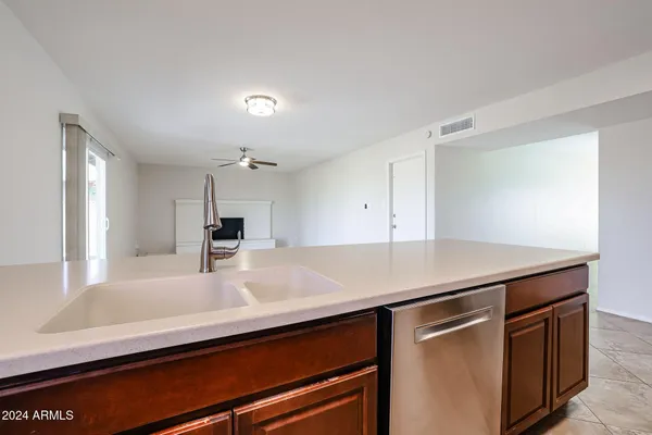 $2,395 | 1604 East Verlea Drive, Tempe, AZ 85282