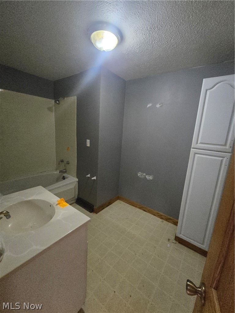 4225 Hattrick Road Rootstown, OH 44272 - Photo 6 of 11