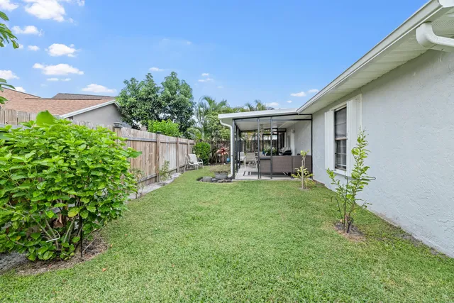 a view of outdoor space yard and patio
