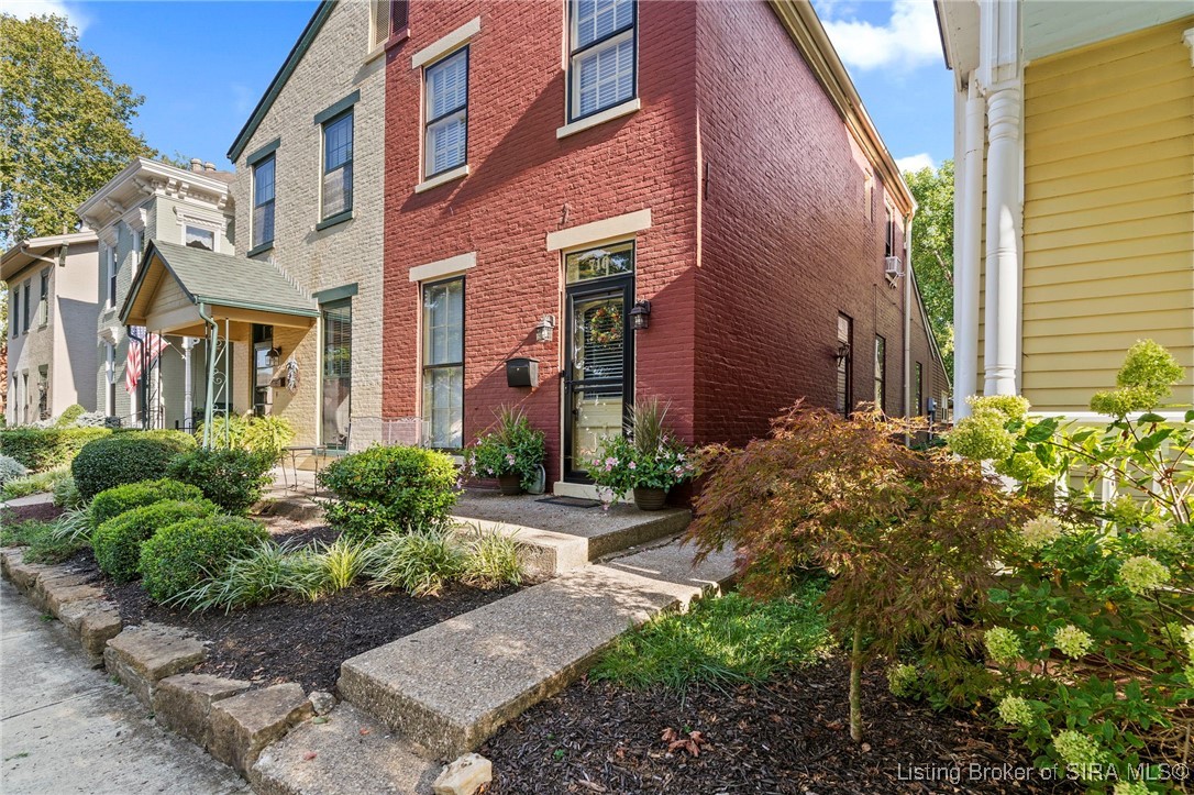 716 West 2nd Street Madison, IN 47250 - Photo 3 of 26