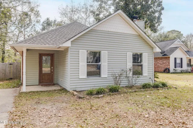 $215,000 | 13501 St Martin Drive, Ocean Springs, MS 39564