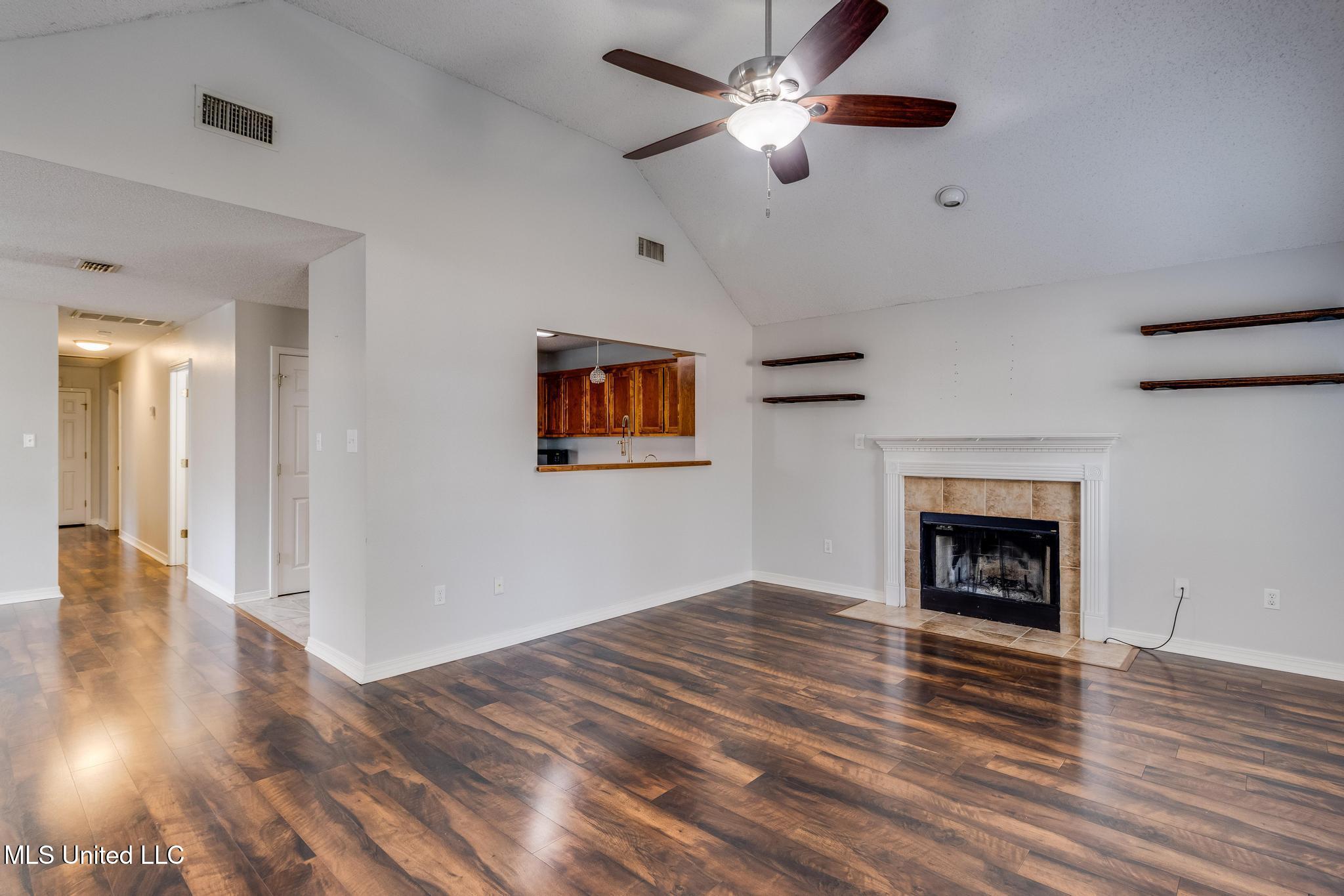 13501 St Martin Drive Ocean Springs, MS 39564 - Photo 4 of 17 03