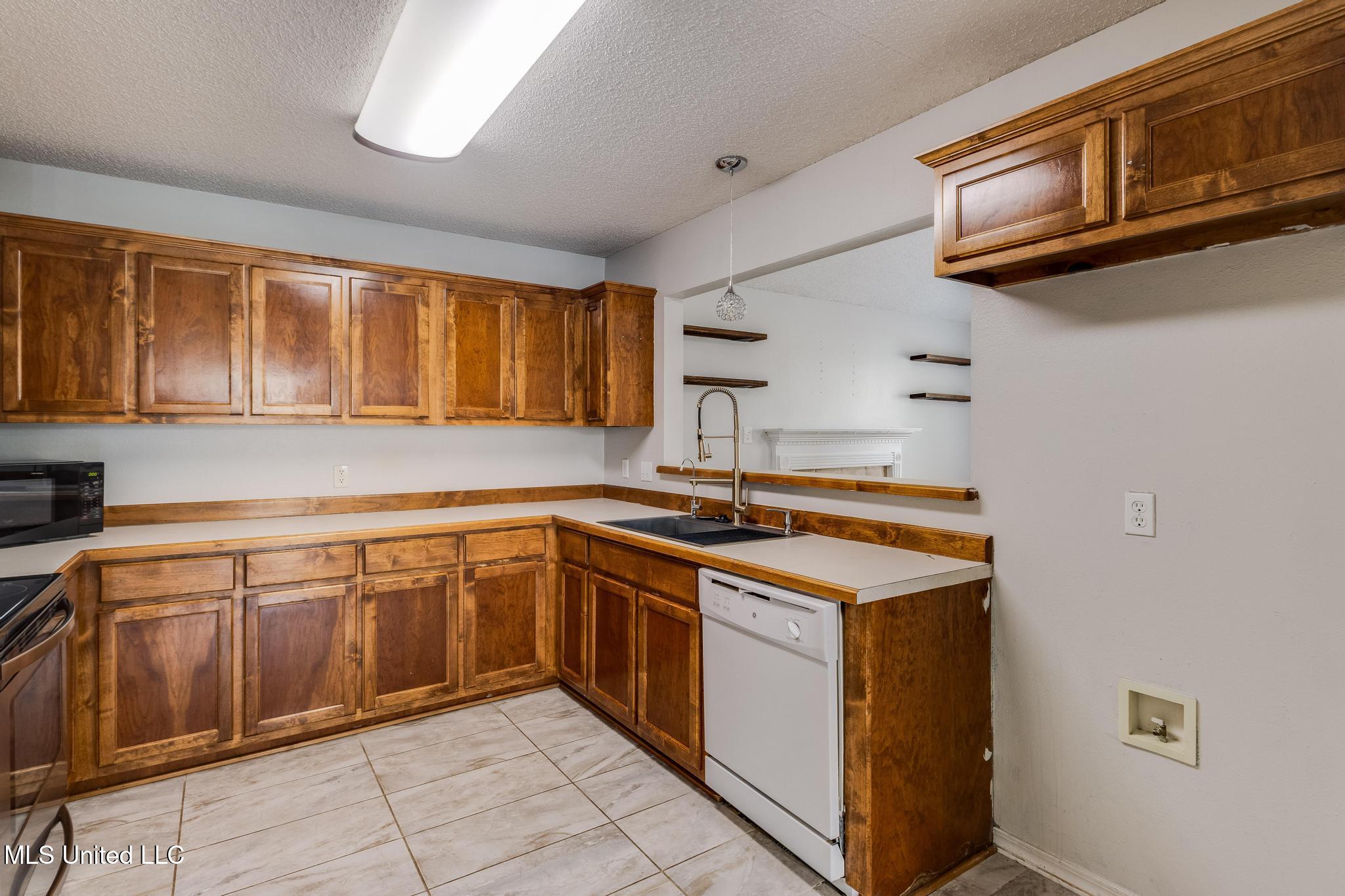 13501 St Martin Drive Ocean Springs, MS 39564 - Photo 6 of 17 05