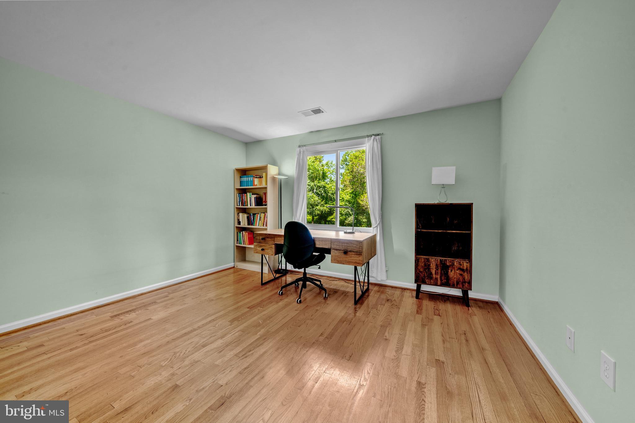 1077 Spring Hill Road McLean, VA 22102 - Photo 40 of 59 Bedroom 3