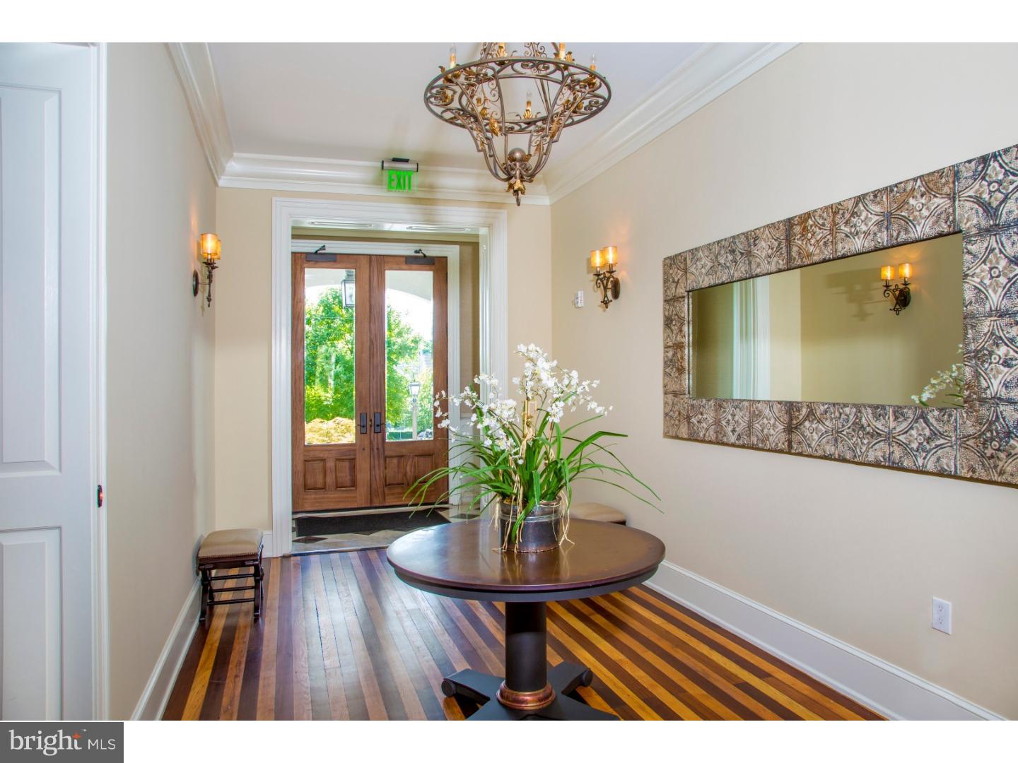 40 Louella Court, Unit C3D3 Wayne, PA 19087 - Photo 3 of 25 Foyer