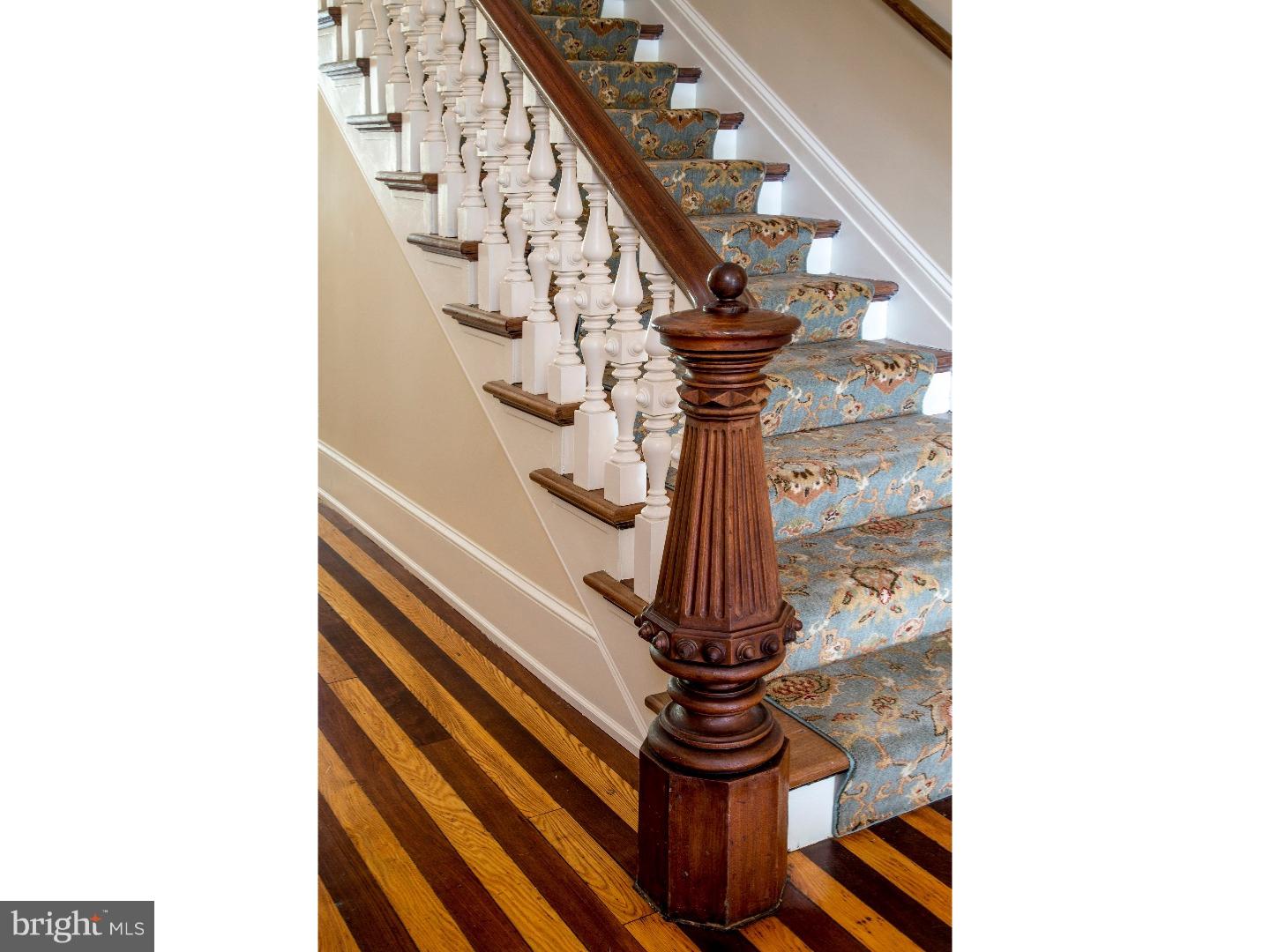 40 Louella Court, Unit C3D3 Wayne, PA 19087 - Photo 4 of 25 Foyer