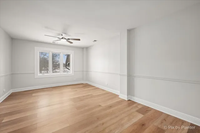 $274,900 | 453 Raintree Drive, Unit 1H, Glen Ellyn, IL 60137