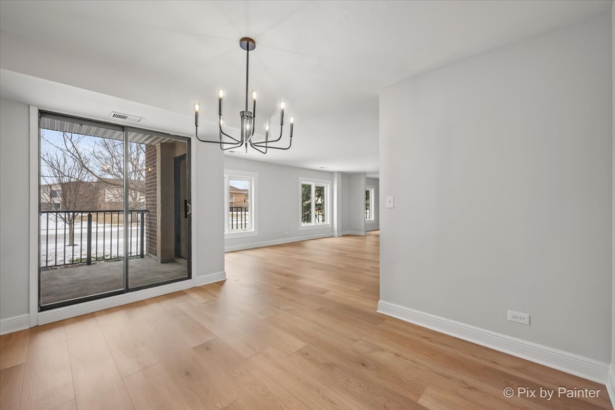 453 Raintree Drive, Unit 1H Glen Ellyn, IL 60137 - Photo 8 of 26