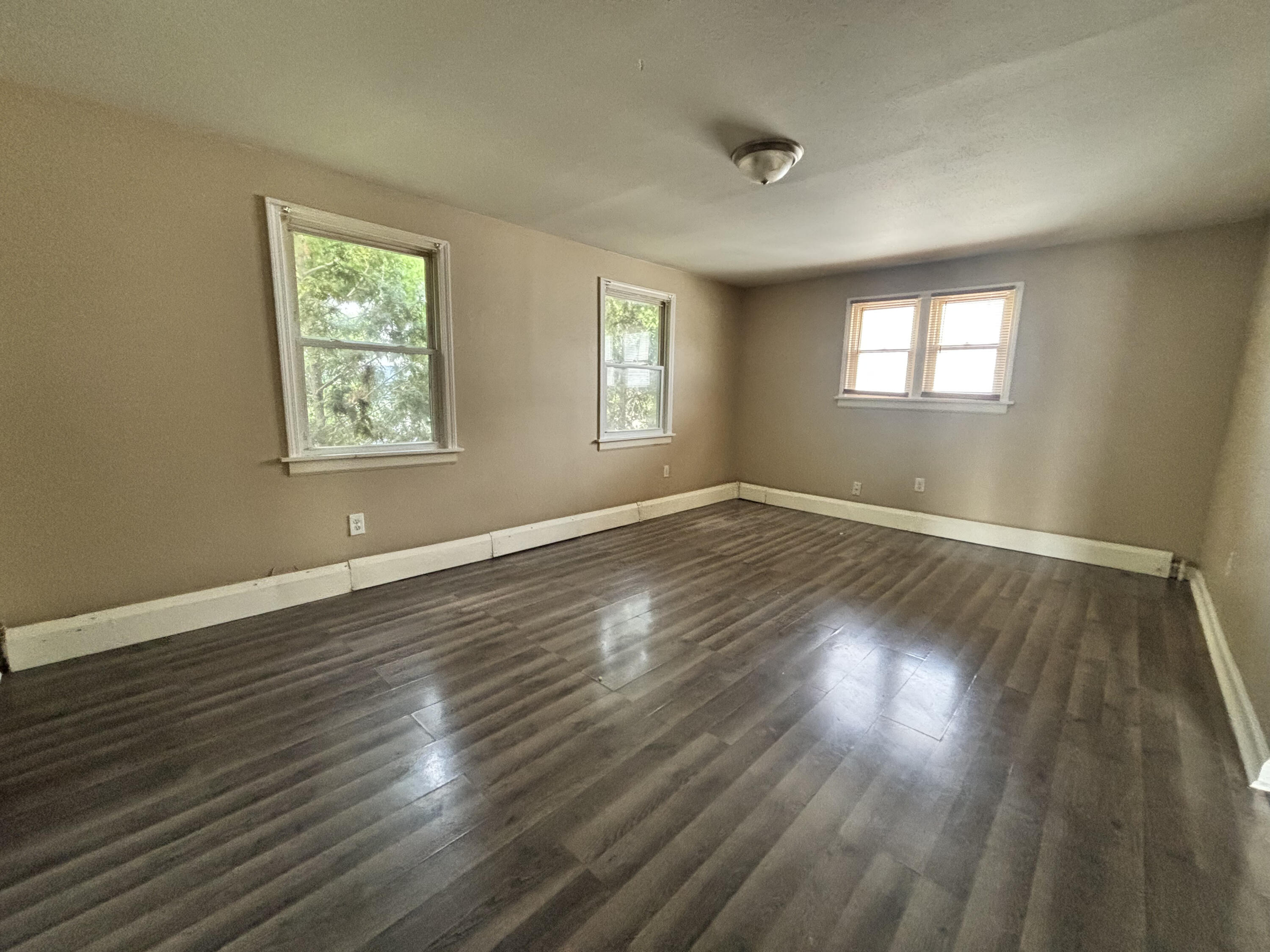 4624 North 39th Street, Unit 4626 Milwaukee, WI 53209 - Photo 6 of 8 IMG_4189