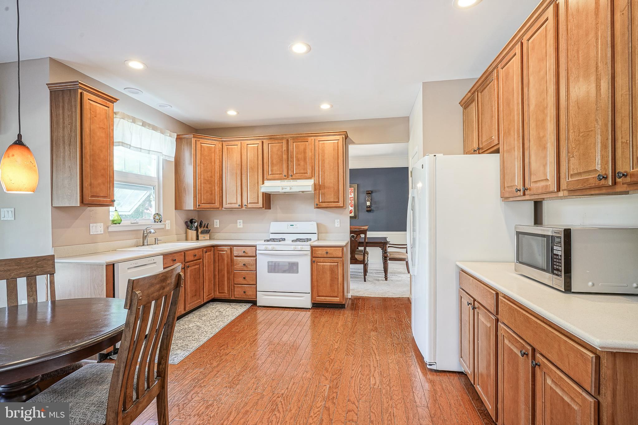 7 Lambourn Path Sewell, NJ 08080 - Photo 12 of 38
