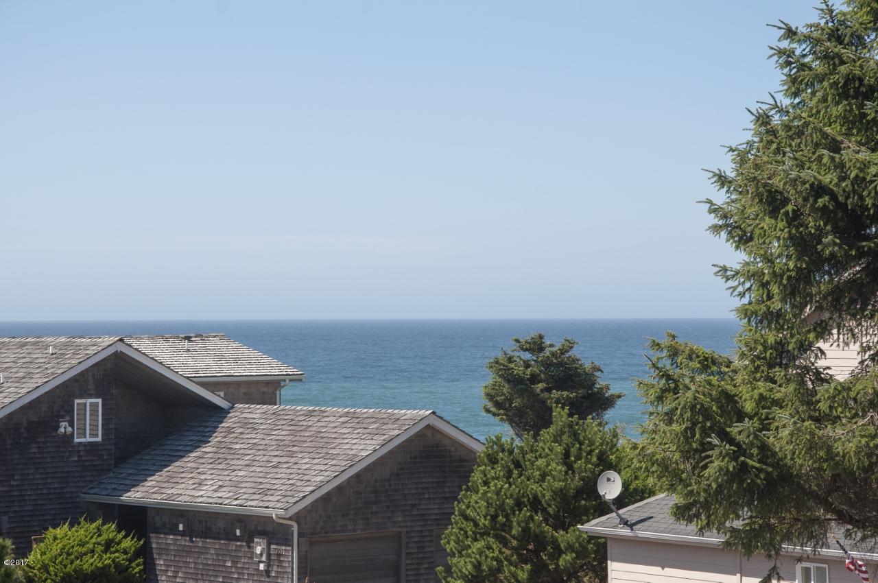 450 Edgewater Depoe Bay, OR 97341 - Photo 4 of 51 Ocean Views