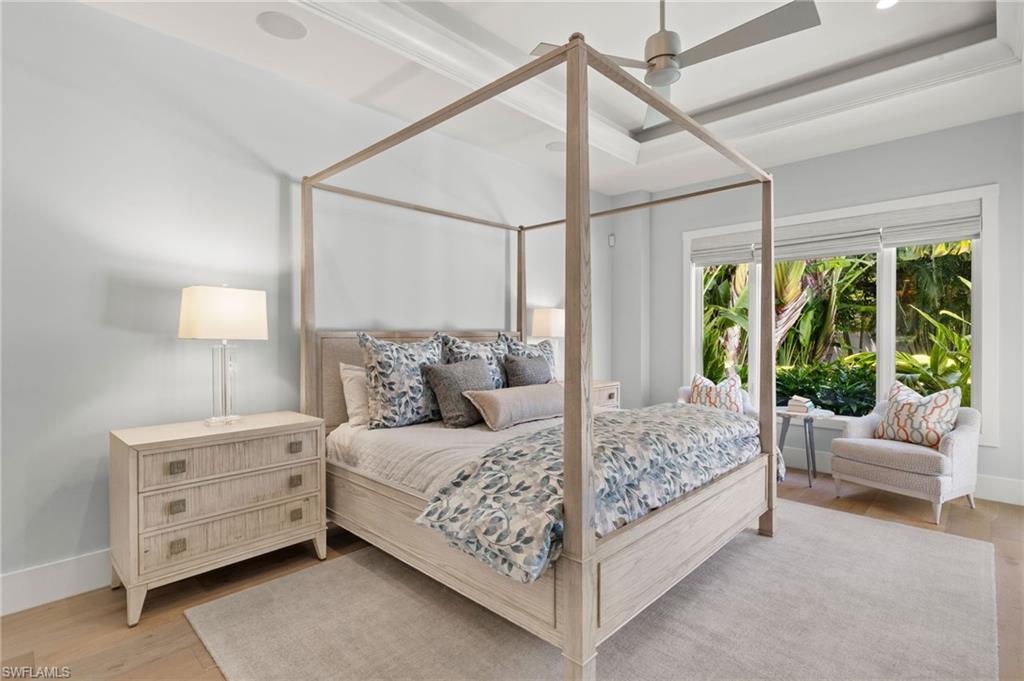 655 7th Avenue North Naples, FL 34102 - Photo 19 of 50