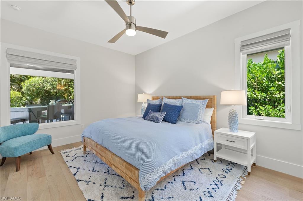 655 7th Avenue North Naples, FL 34102 - Photo 23 of 50