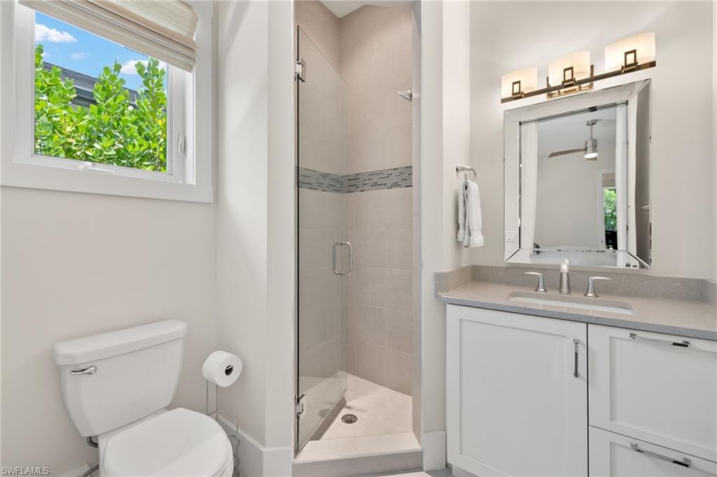655 7th Avenue North Naples, FL 34102 - Photo 24 of 50