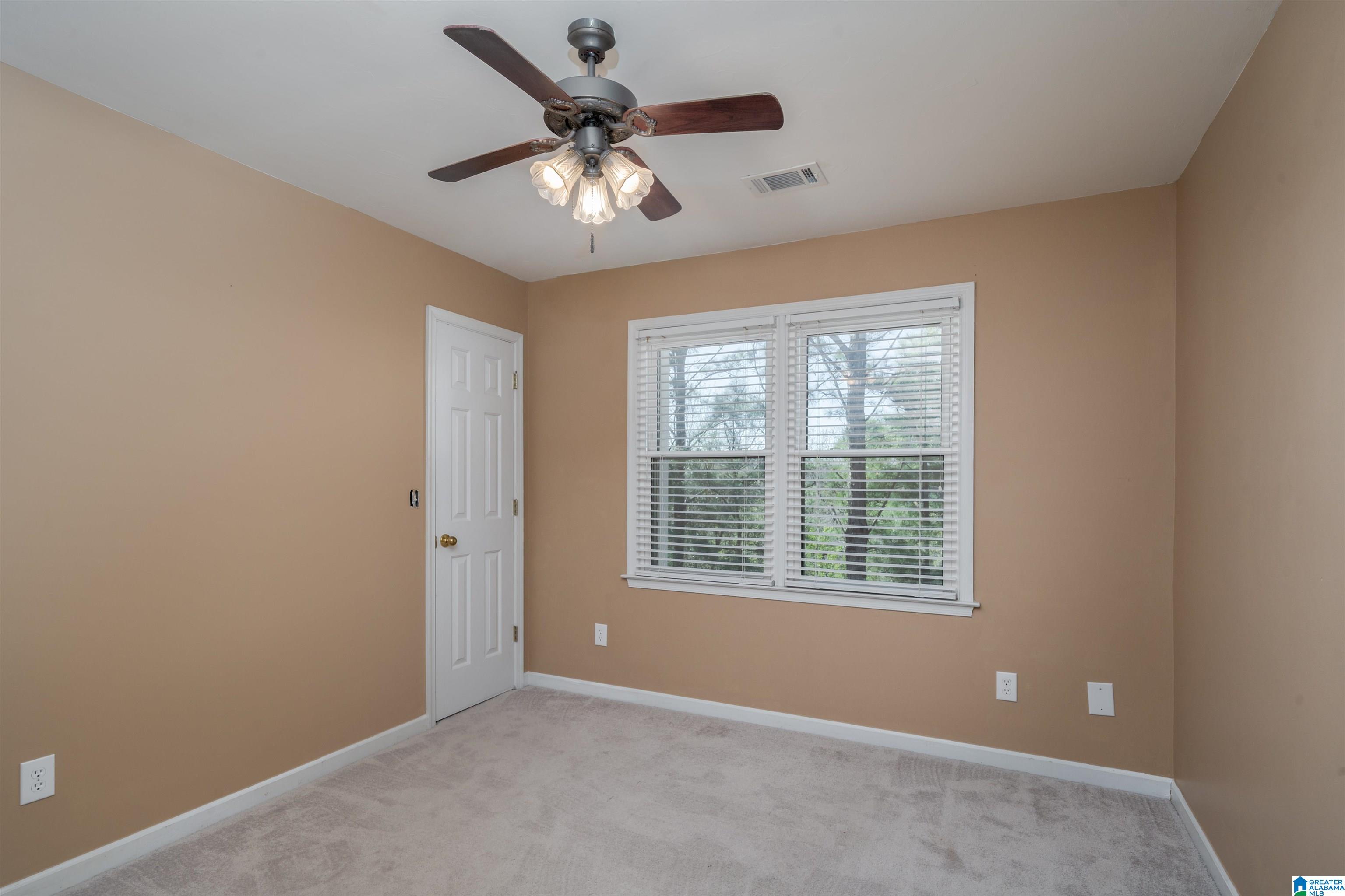 109 Kingsley Circle Alabaster, AL 35007 - Photo 33 of 47