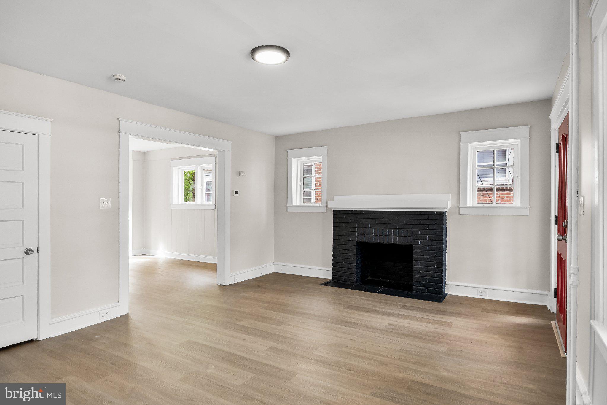 109 East 24th Street Chester, PA 19013 - Photo 6 of 31