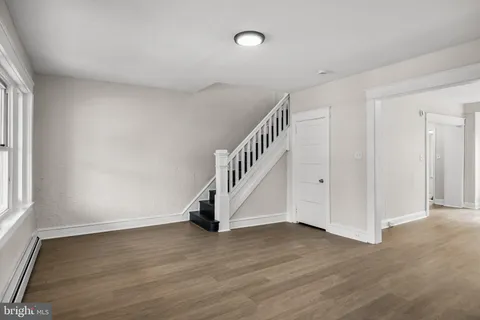 $180,000 | 109 East 24th Street, Chester, PA 19013