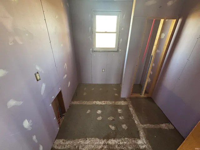 $140,000 | 2690 Highway 257, Otwell, IN 47564