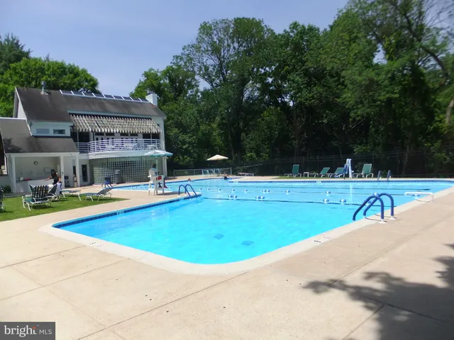 $249,900 | 1637 Oakwood Drive, Unit S115, Narberth, PA 19072