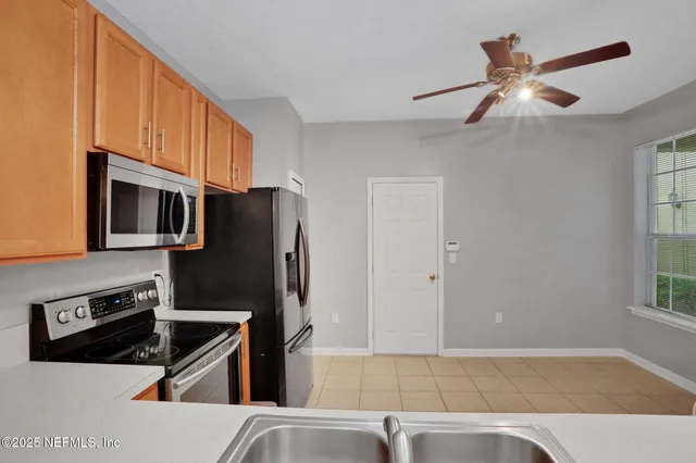 $256,000 | 9744 Summer Grove Way West, Unit 116, Jacksonville, FL 32257