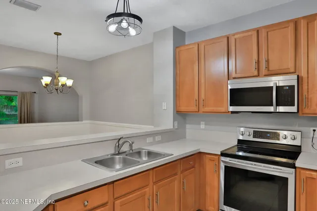 $256,000 | 9744 Summer Grove Way West, Unit 116, Jacksonville, FL 32257