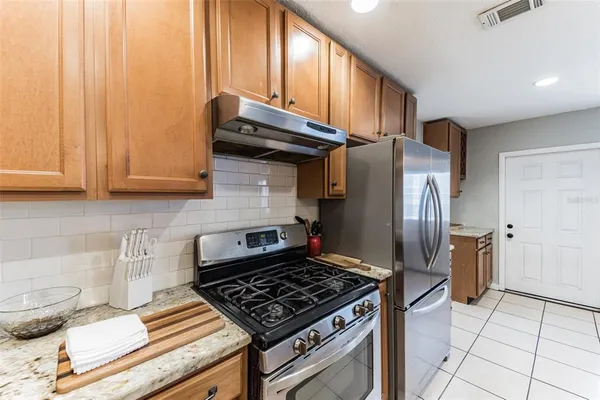 $3,200 | 418 Lebeau Street, Clearwater, FL 33755