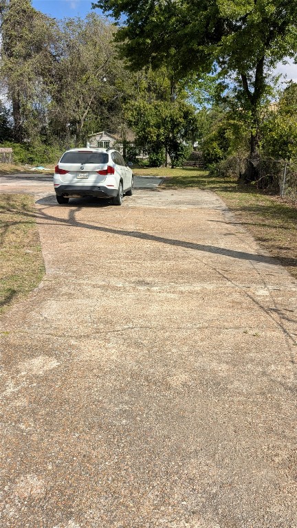 731 Post Street Houston, TX 77022 - Photo 12 of 25 a car parked on the side of the road