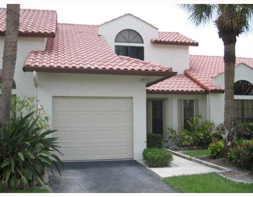 18596 Woodstream Drive, Unit 18596 Boca Raton, FL 33498 - Photo 1 of 15 Primary Photo