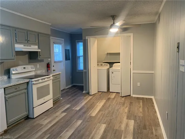 $1,500 | 2030 Willow Road, Greensboro, NC 27406