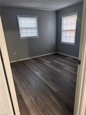 $1,500 | 2030 Willow Road, Greensboro, NC 27406