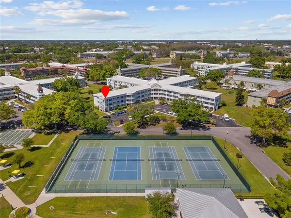 $1,375 | 2428 Columbia Drive, Unit 50, Clearwater, FL 33763