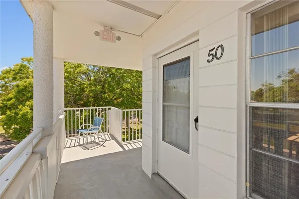 $1,375 | 2428 Columbia Drive, Unit 50, Clearwater, FL 33763