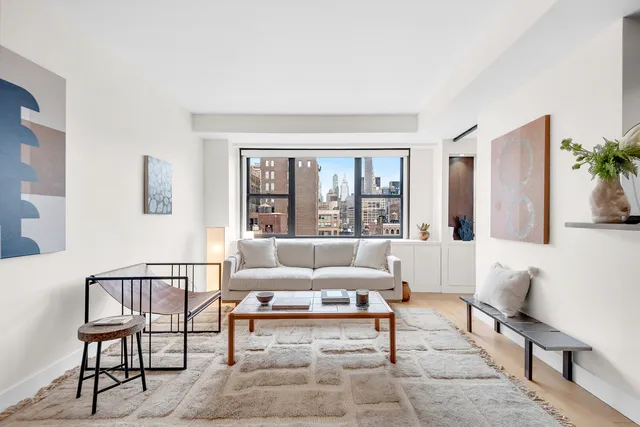 $1,399,000 | 7 East 14th Street, Unit 21H | Flatiron