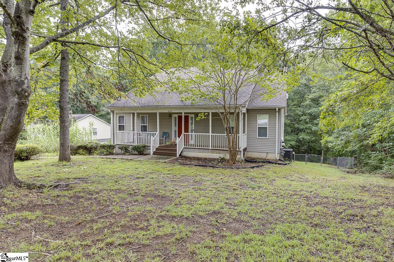 431 Tanner Road Taylors, SC 29687 - Photo 1 of 36 Gallery Image 1