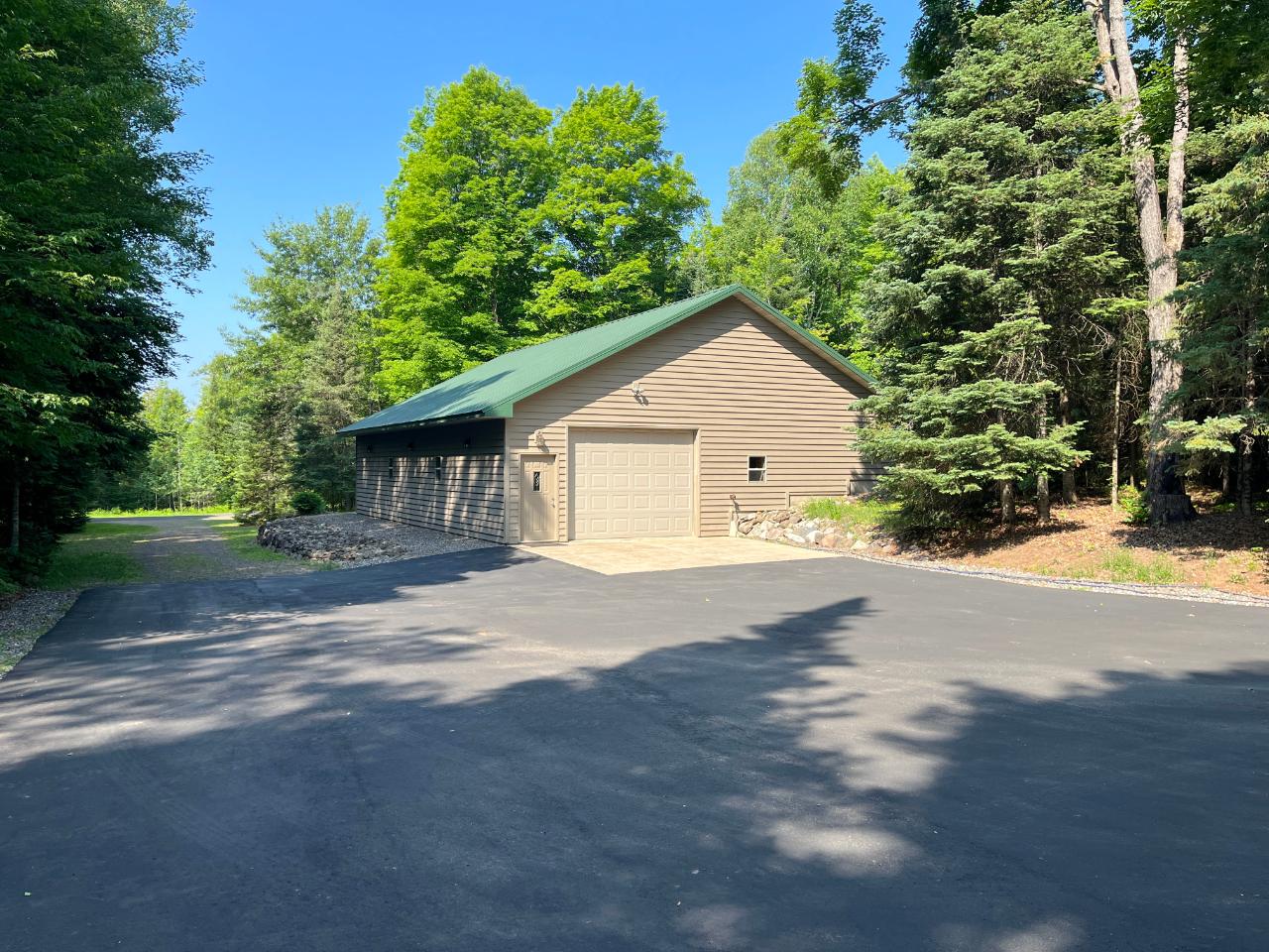 7630 Frontier Road Presque Isle, WI 54557 - Photo 2 of 44 Gallery Image 2
