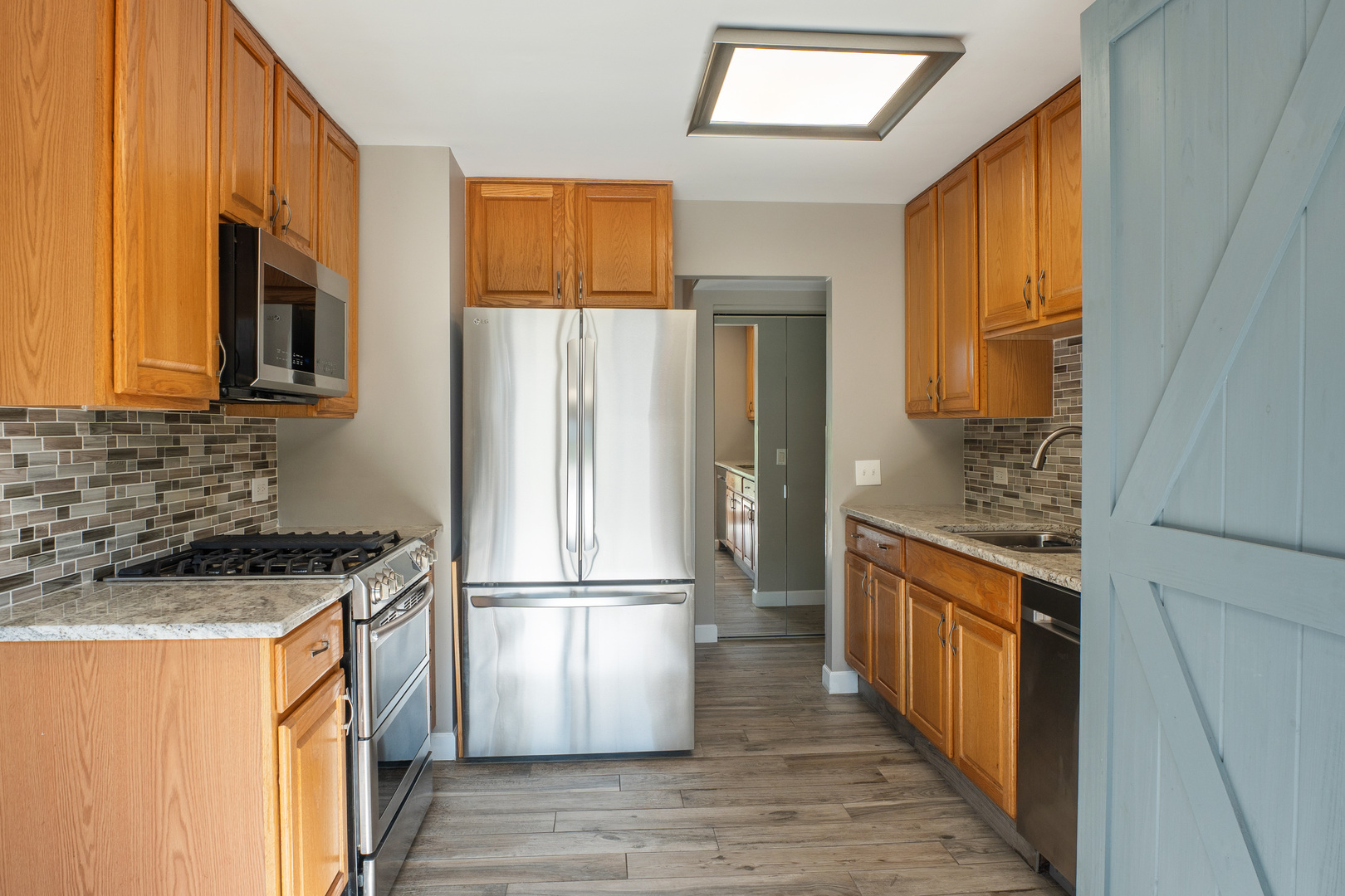 182 Hastings Mill Road Streamwood, IL 60107 - Photo 10 of 17