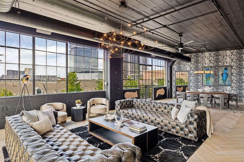 2220 Canton Street, Unit 401 Dallas, TX 75201 - Photo 11 of 26