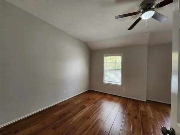 $1,750 | 119 Anise Tree Place, The Woodlands, TX 77382