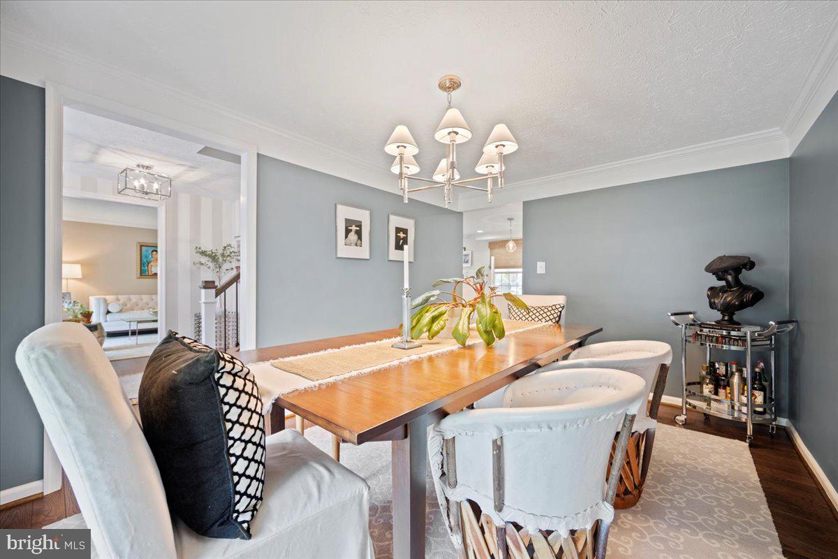 6219 Garretson Street Burke, VA 22015 - Photo 11 of 43