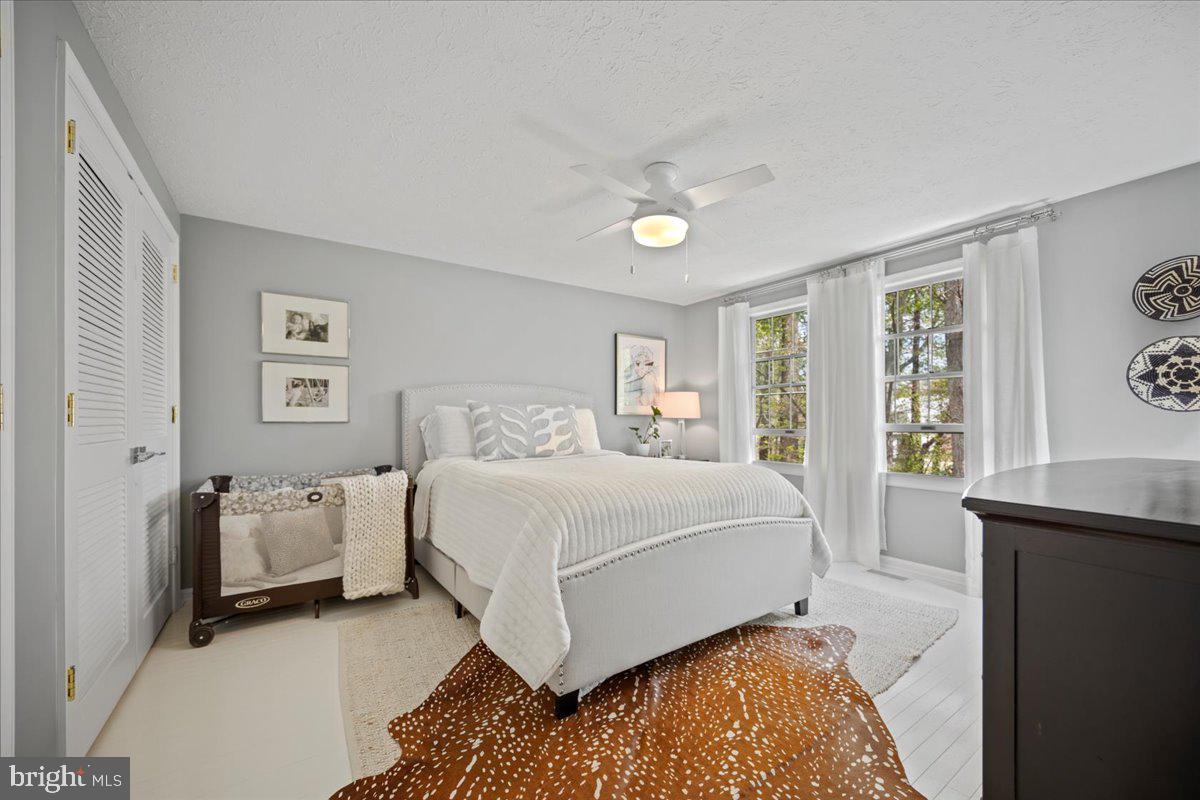 6219 Garretson Street Burke, VA 22015 - Photo 28 of 43