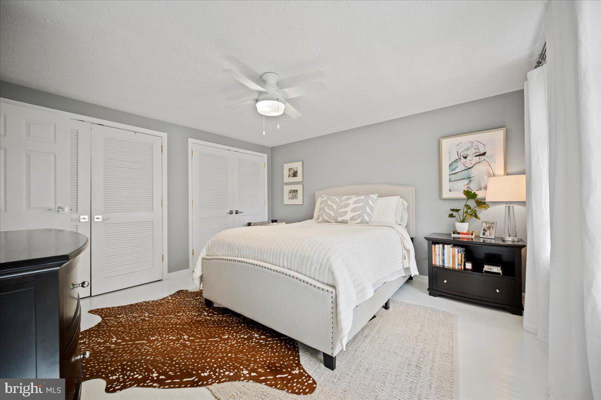 6219 Garretson Street Burke, VA 22015 - Photo 29 of 43