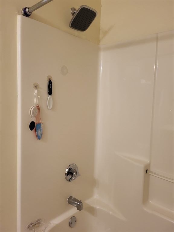 14 Robey Street, Unit 14 Boston, MA 02119 - Photo 22 of 28