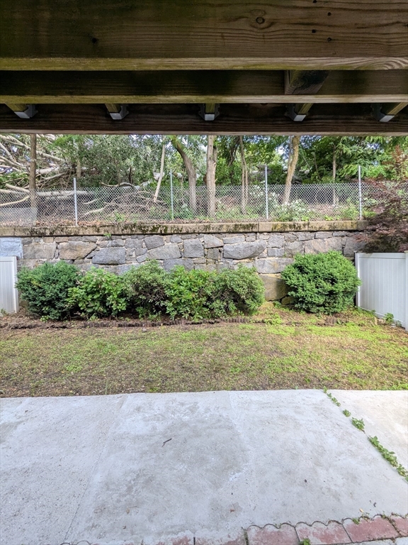 14 Robey Street, Unit 14 Boston, MA 02119 - Photo 25 of 28